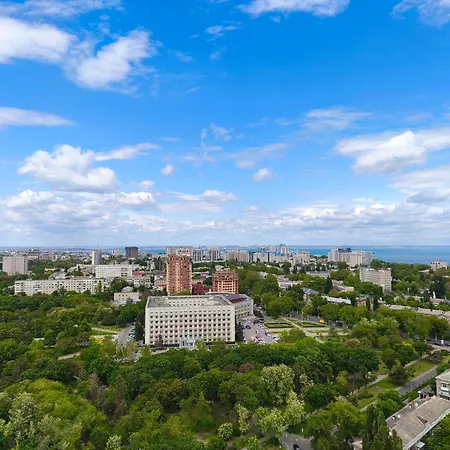 Apartment Amazing And Sea View Odesa
